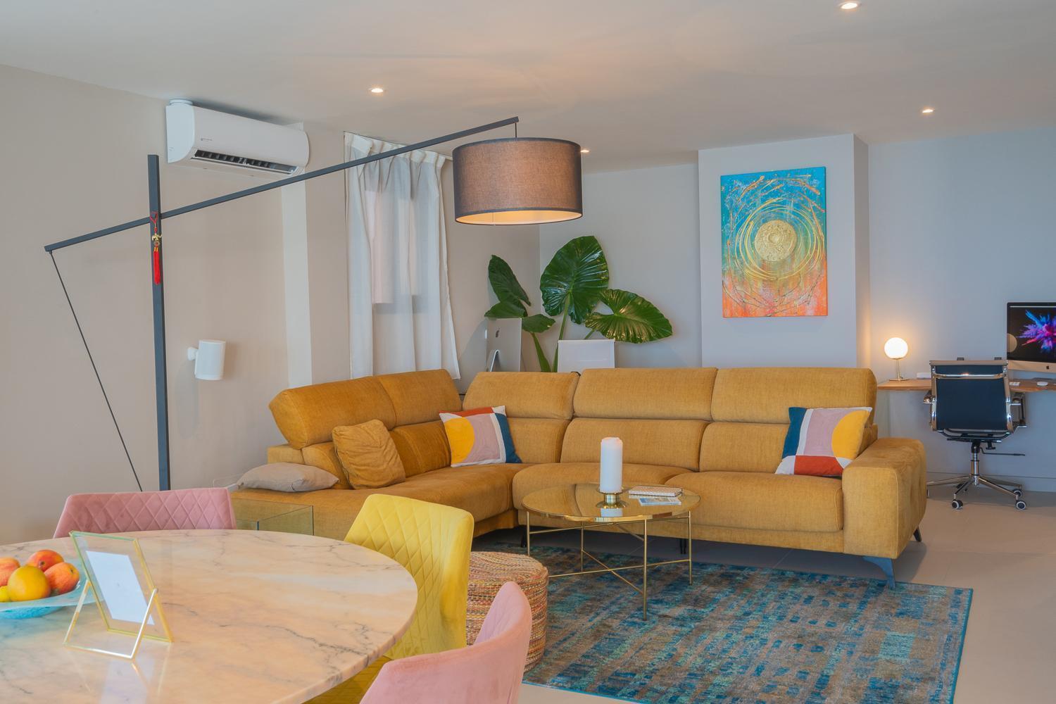 Private 250Sqm Garden Duplex, Jacuzzi, Cinema, Sea View Escape Leilighet Torremolinos Eksteriør bilde