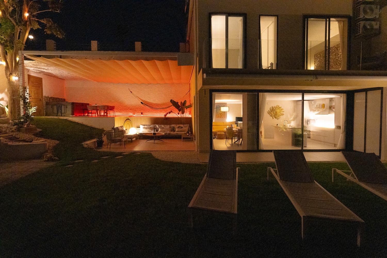 Private 250Sqm Garden Duplex, Jacuzzi, Cinema, Sea View Escape Leilighet Torremolinos Eksteriør bilde