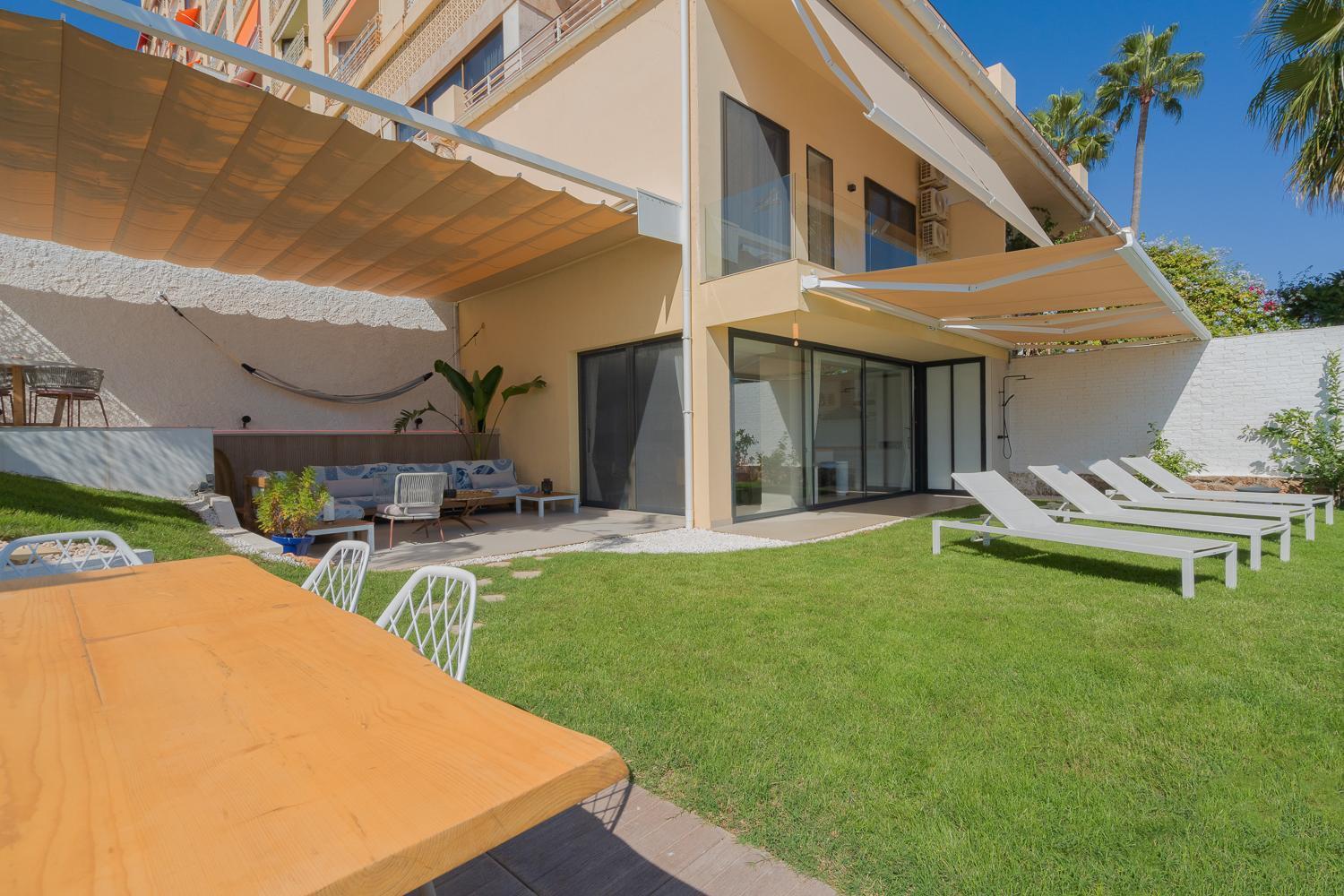 Private 250Sqm Garden Duplex, Jacuzzi, Cinema, Sea View Escape Leilighet Torremolinos Eksteriør bilde
